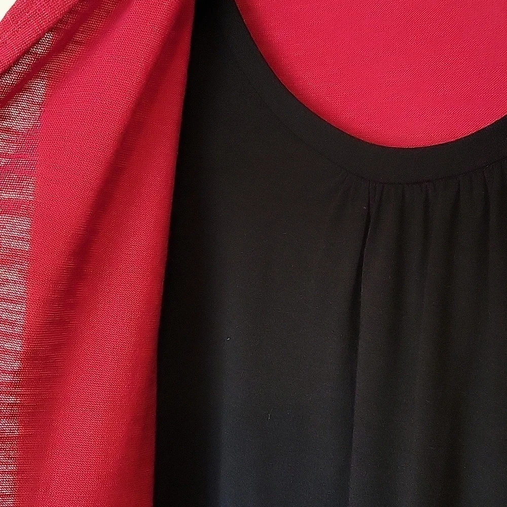 Kim Rogers Blouse Medium Knit Layered Look Black Red